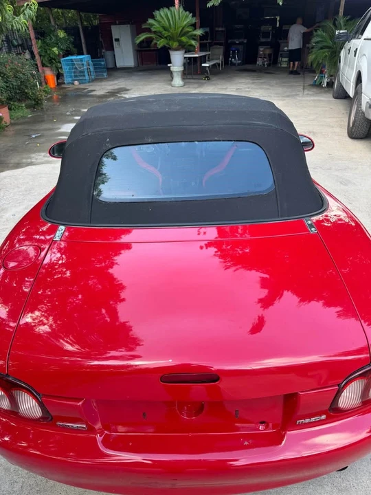 2002 Mazda NB MX-5 Miata - Image 8 of 16