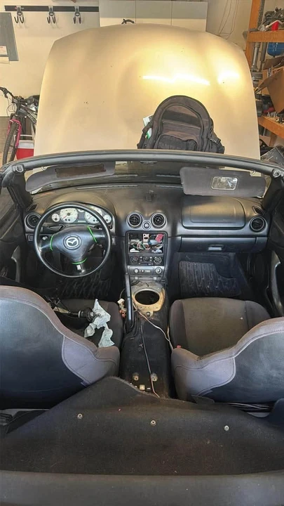 2002 Mazda NB MX-5 Miata - Image 4 of 4