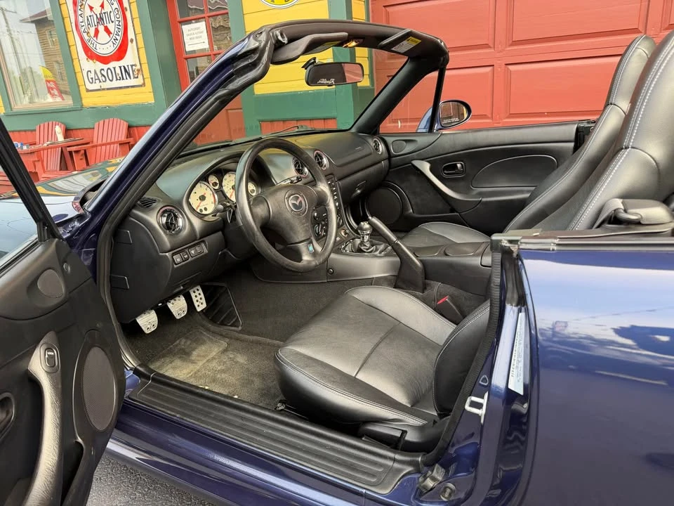 2002 Mazda NB MX-5 Miata - Image 10 of 20