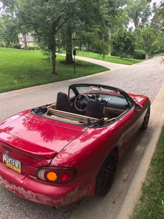 2002 Mazda NB MX-5 Miata - Image 5 of 7