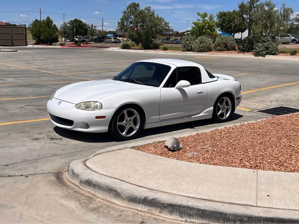 2002 Mazda NB MX-5 Miata - Image 5 of 7