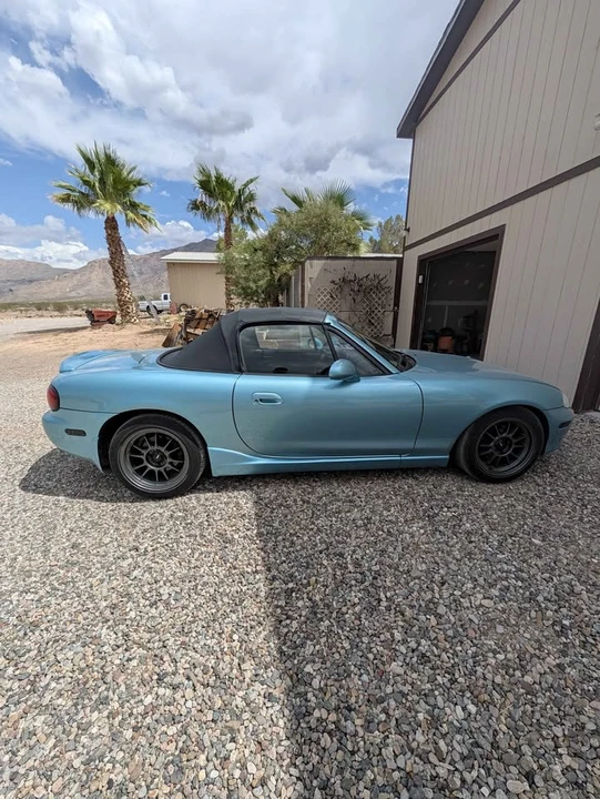 2002 Mazda NB MX-5 Miata - Image 2 of 13