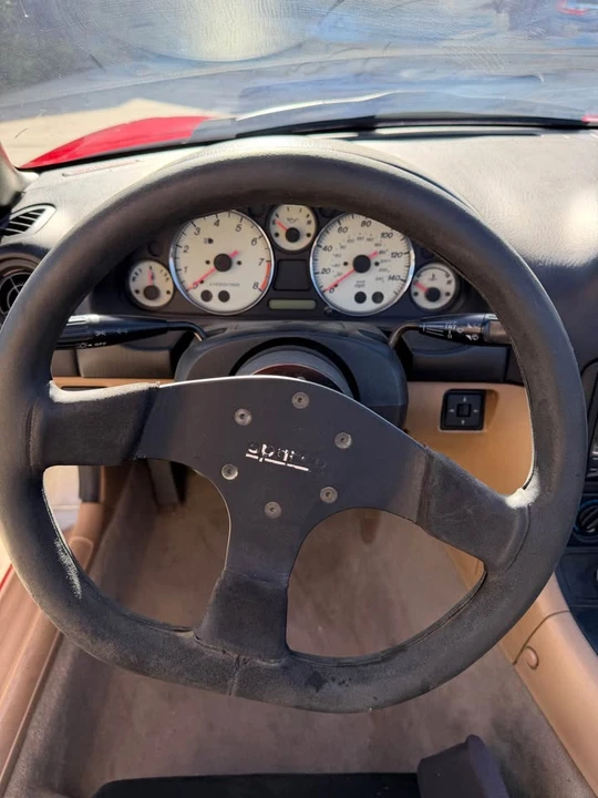 2002 Mazda NB MX-5 Miata - Image 9 of 13