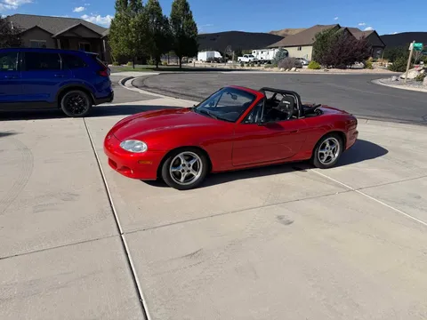 2002 Mazda MX-5 LS