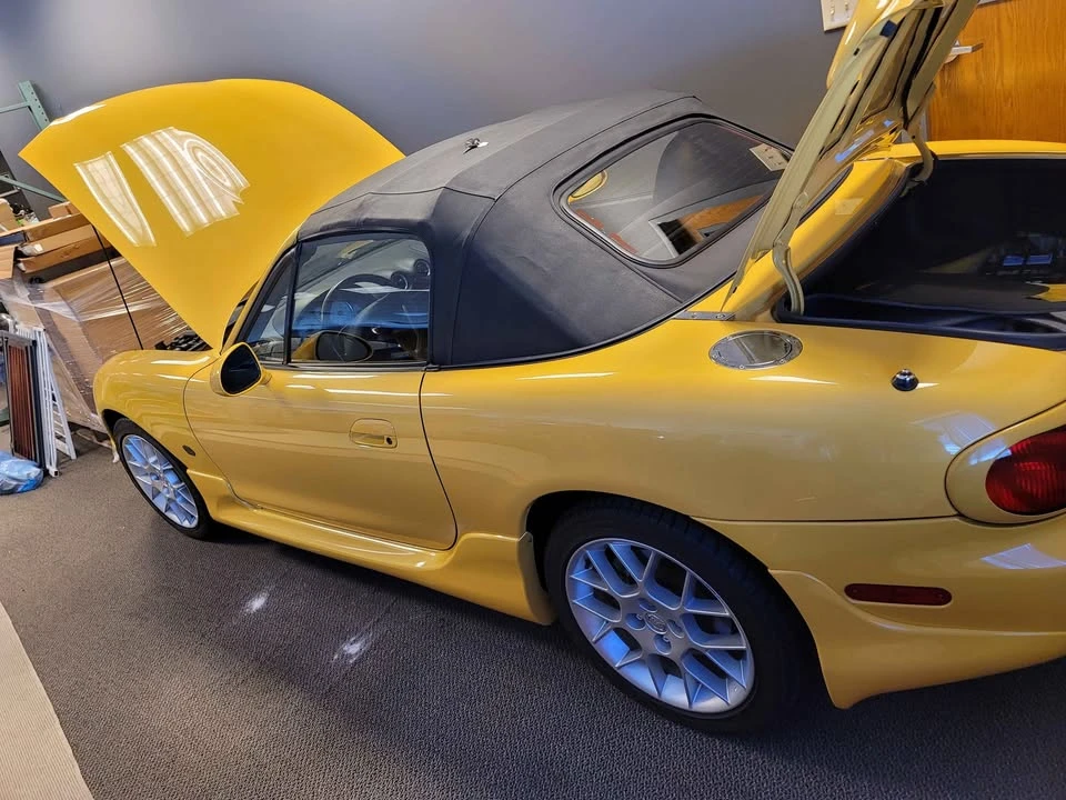 2002 Mazda NB MX-5 Miata - Image 5 of 11
