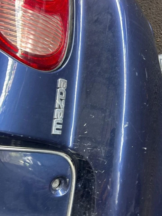 2002 Mazda NB MX-5 Miata - Image 10 of 17