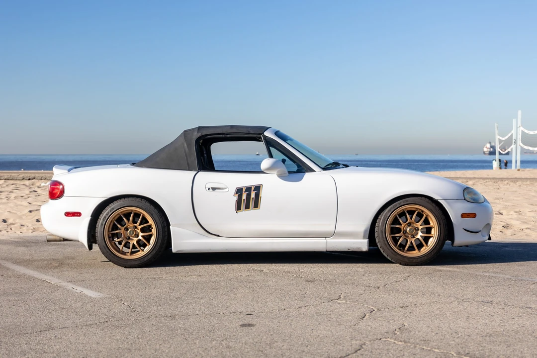 2002 Mazda NB MX-5 Miata - Image 12 of 31