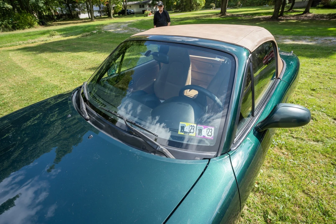 2002 Mazda NB MX-5 Miata - Image 29 of 31