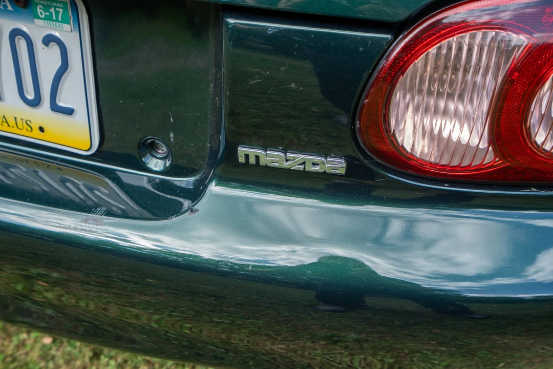 2002 Mazda NB MX-5 Miata - Image 17 of 31