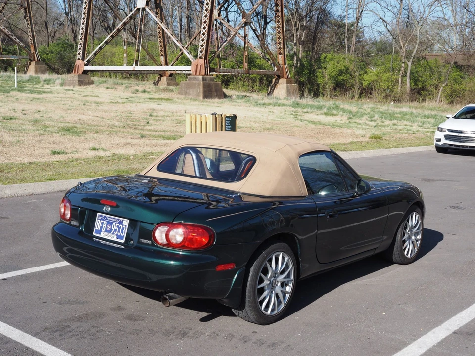 2002 Mazda NB MX-5 Miata - Image 8 of 31