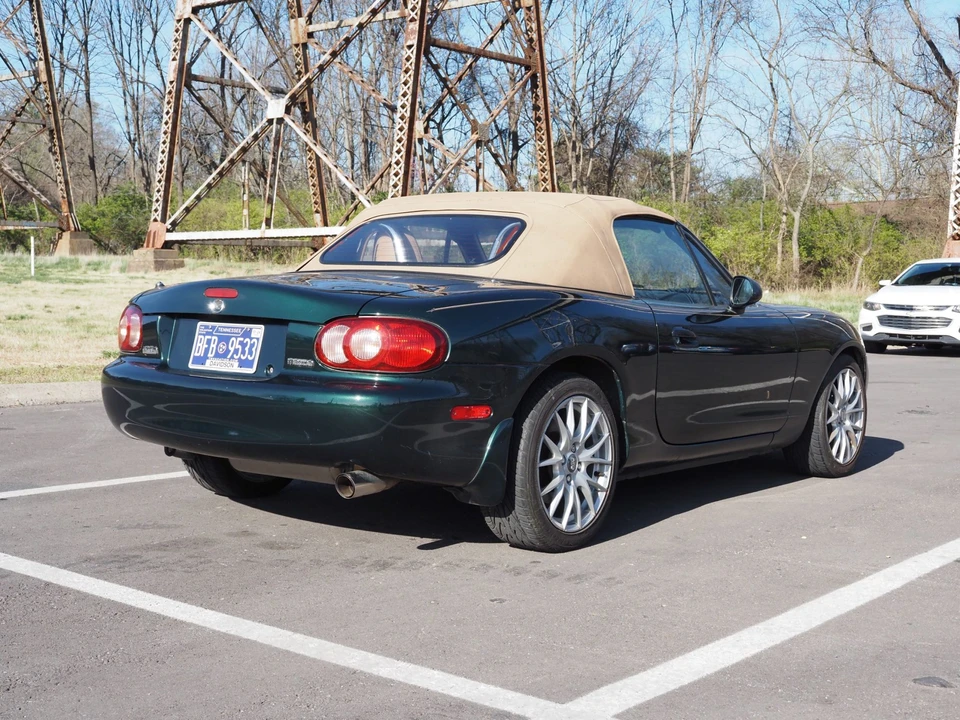 2002 Mazda NB MX-5 Miata - Image 9 of 31