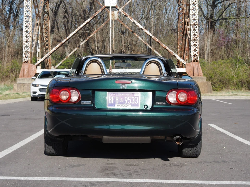 2002 Mazda NB MX-5 Miata - Image 21 of 31