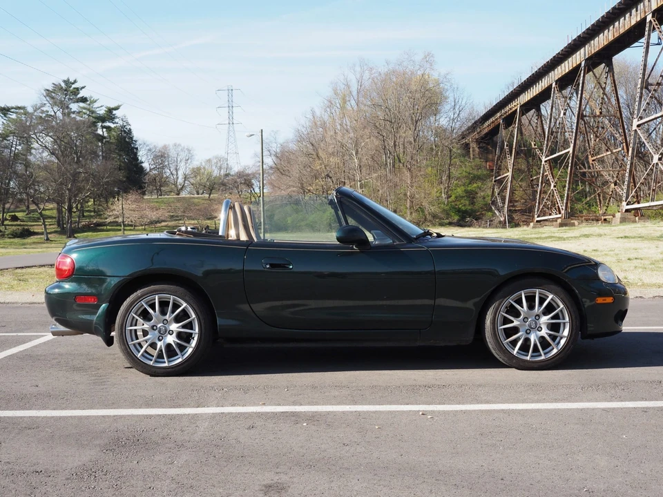 2002 Mazda NB MX-5 Miata - Image 25 of 31