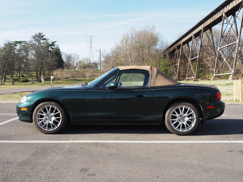2002 Mazda NB MX-5 Miata - Image 5 of 31