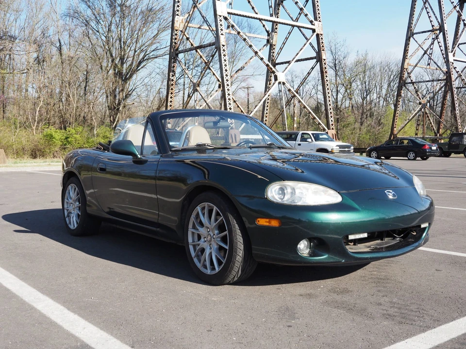 2002 Mazda NB MX-5 Miata - Image 27 of 31