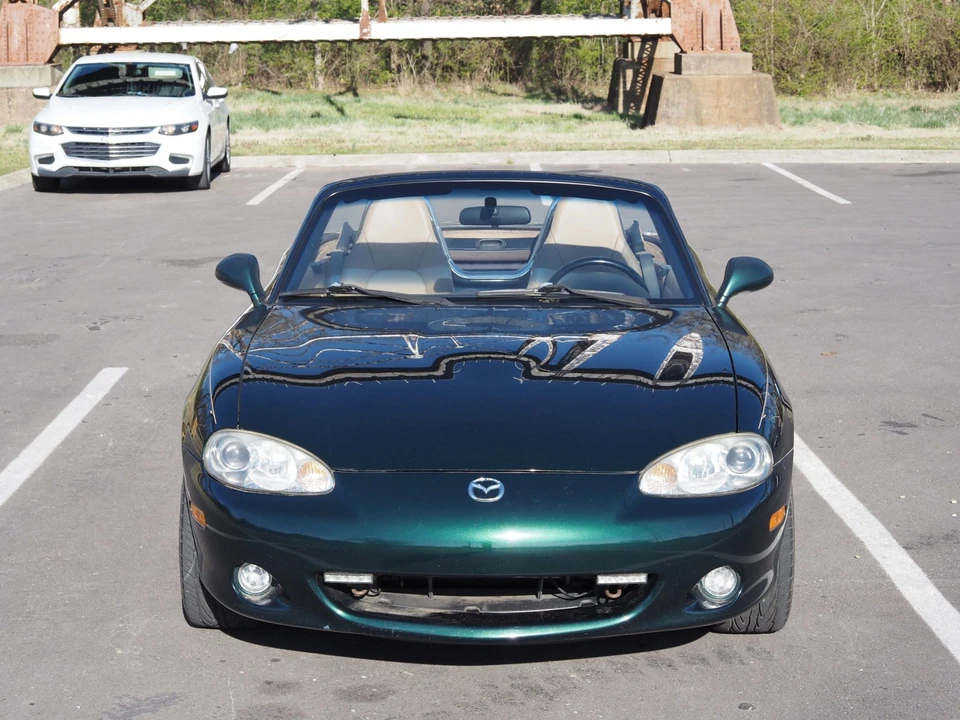 2002 Mazda NB MX-5 Miata - Image 28 of 31