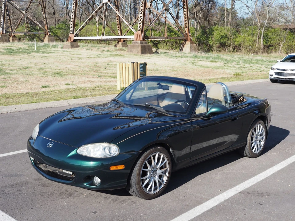 2002 Mazda NB MX-5 Miata - Image 16 of 31