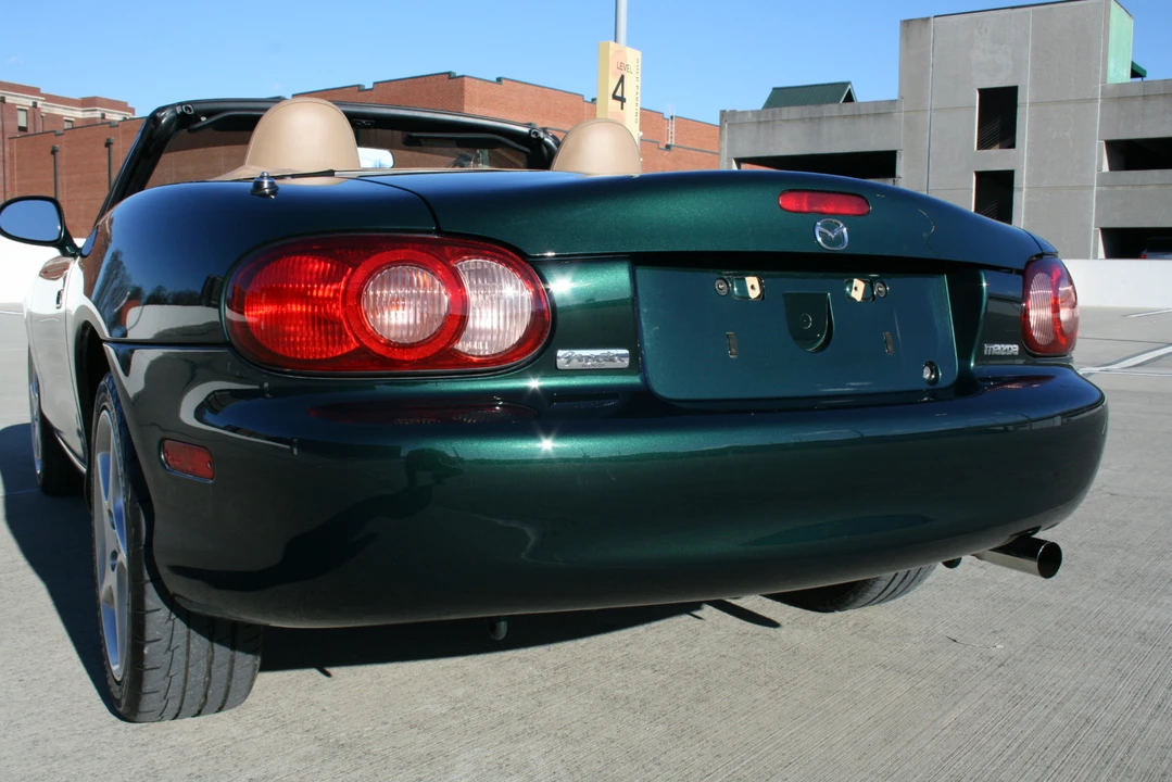 2002 Mazda NB MX-5 Miata - Image 9 of 31