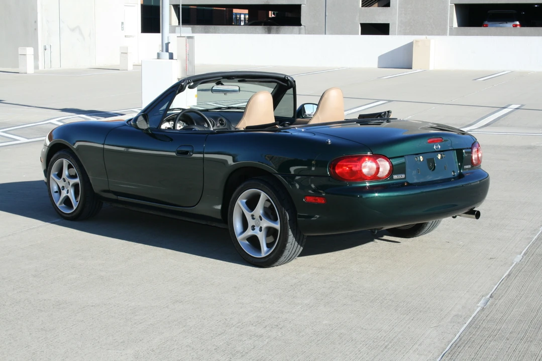 2002 Mazda NB MX-5 Miata - Image 11 of 31
