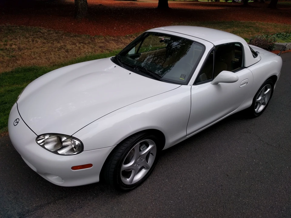 2002 Mazda NB MX-5 Miata - Image 5 of 31