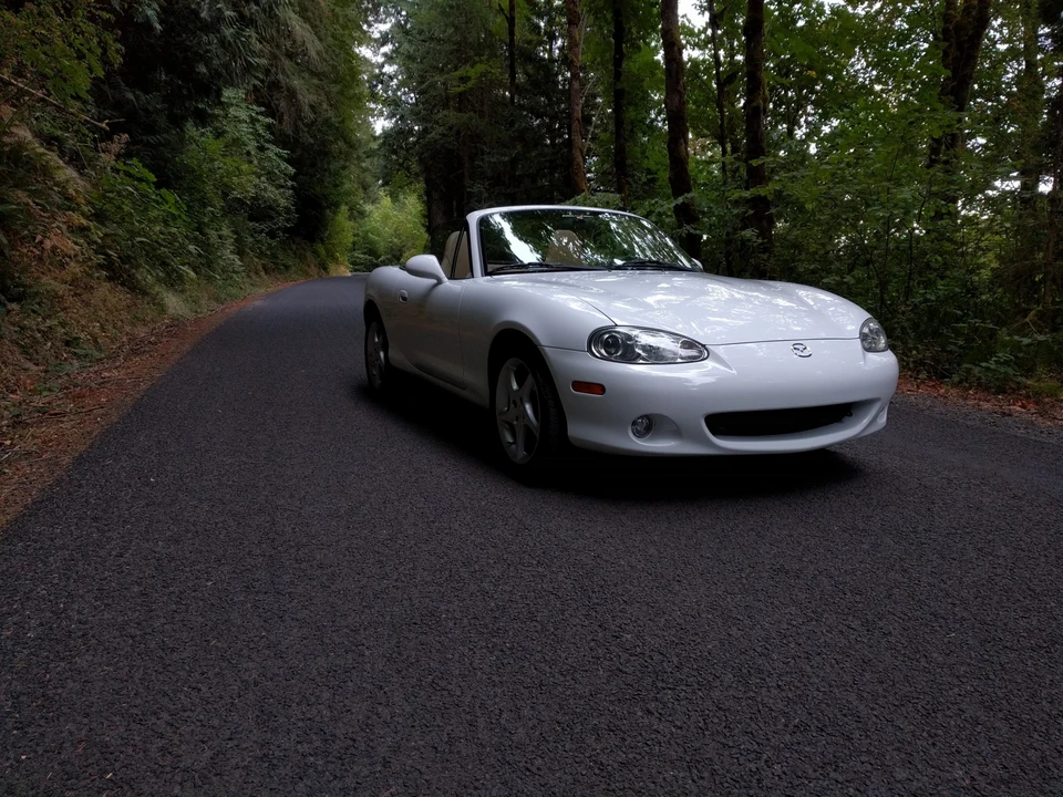 2002 Mazda NB MX-5 Miata - Image 12 of 31