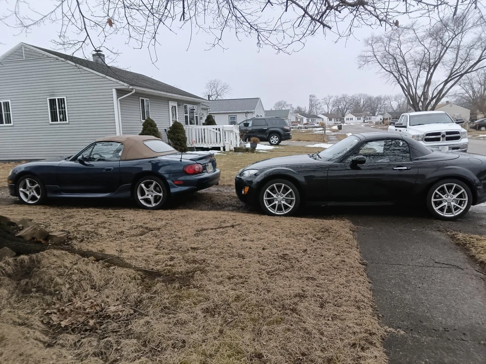 2002 Mazda NB MX-5 Miata - Image 8 of 18