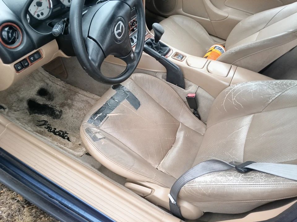 2002 Mazda NB MX-5 Miata - Image 11 of 18
