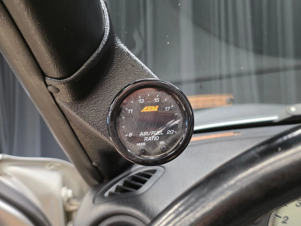 2002 Mazda NB MX-5 Miata - Image 23 of 31
