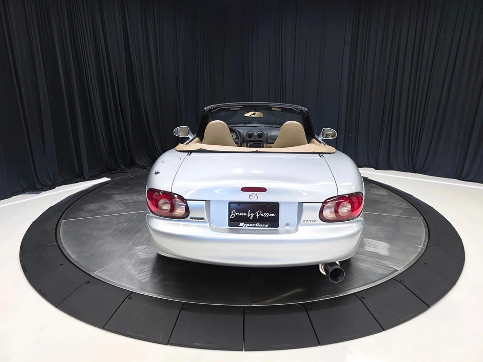 2002 Mazda NB MX-5 Miata - Image 12 of 31