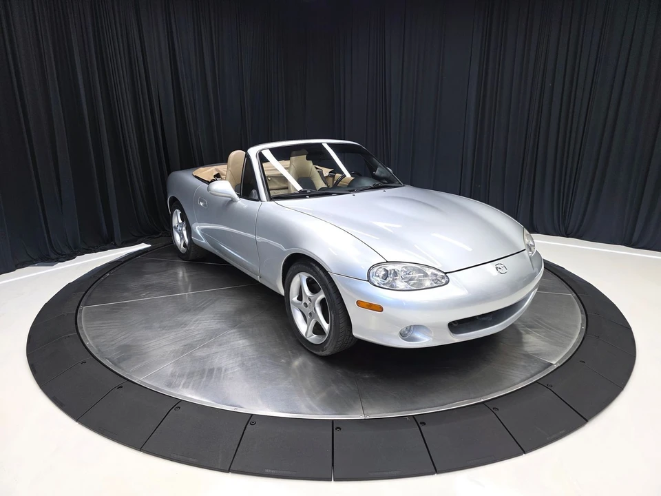 2002 Mazda NB MX-5 Miata - Image 7 of 31