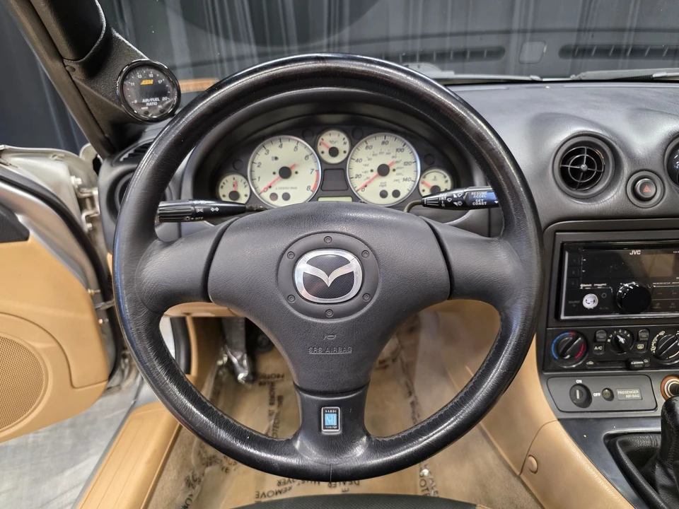 2002 Mazda NB MX-5 Miata - Image 24 of 31