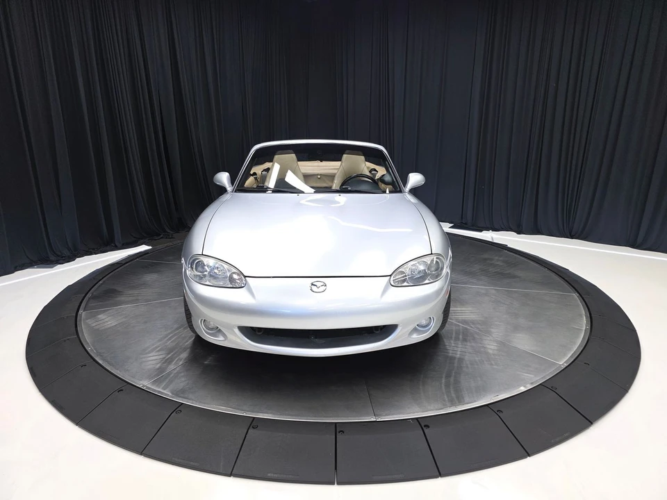 2002 Mazda NB MX-5 Miata - Image 8 of 31