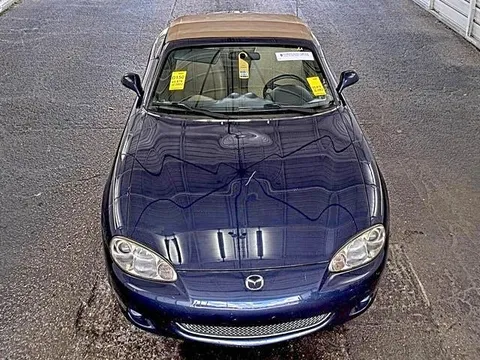 2002 Mazda MX-5 Miata Base