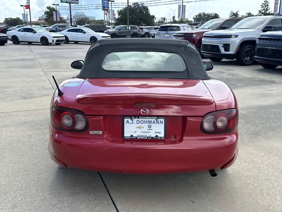 2002 Mazda NB MX-5 Miata - Image 6 of 22