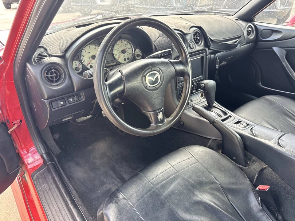 2002 Mazda NB MX-5 Miata - Image 16 of 22