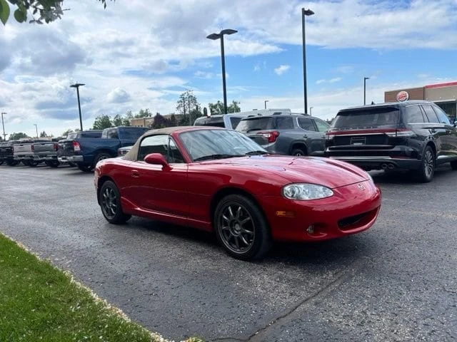 2002 Mazda NB MX-5 Miata - Image 3 of 11