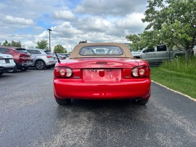 2002 Mazda NB MX-5 Miata - Image 5 of 11