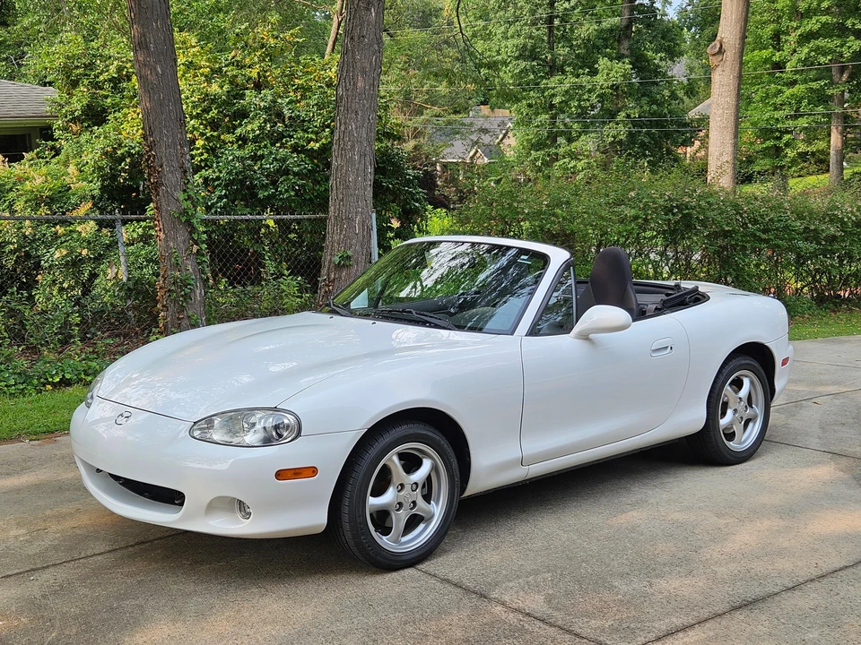 2002 Mazda NB MX-5 Miata - Image 7 of 31