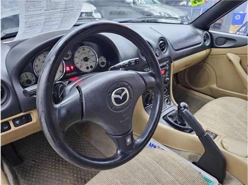 2002 Mazda NB MX-5 Miata - Image 10 of 14
