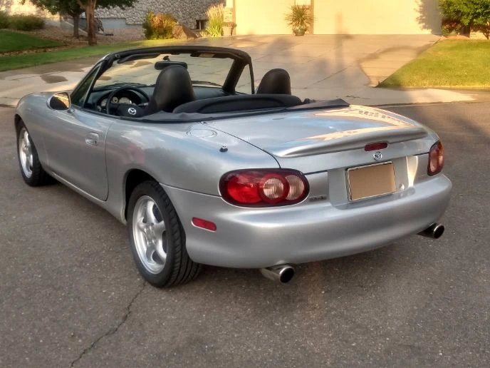 2002 Mazda NB MX-5 Miata - Image 15 of 20