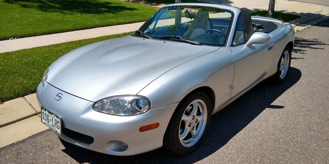 2002 Mazda NB MX-5 Miata - Image 4 of 20