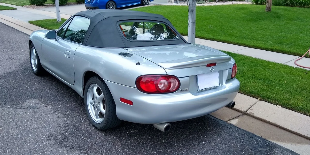 2002 Mazda NB MX-5 Miata - Image 14 of 20