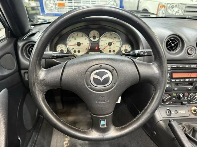 2002 Mazda NB MX-5 Miata - Image 20 of 31