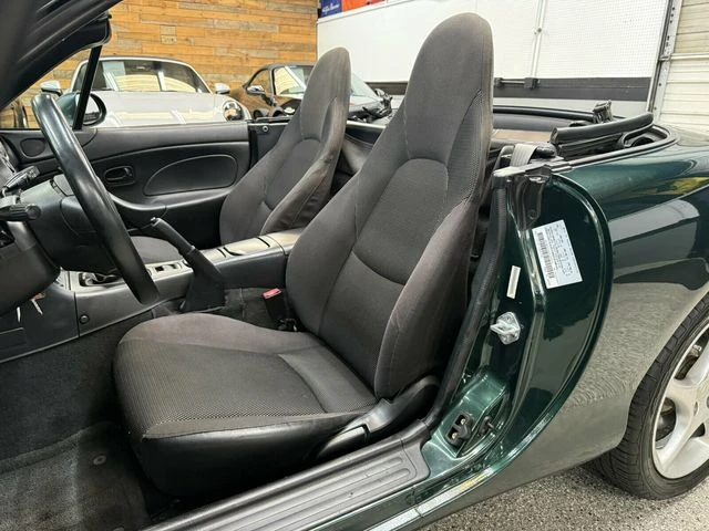 2002 Mazda NB MX-5 Miata - Image 24 of 31