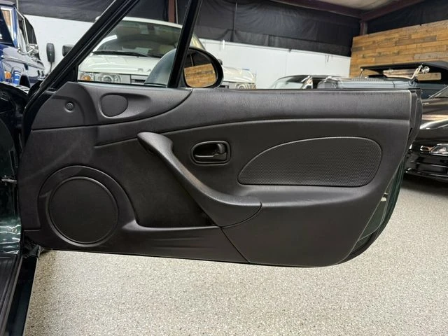 2002 Mazda NB MX-5 Miata - Image 26 of 31
