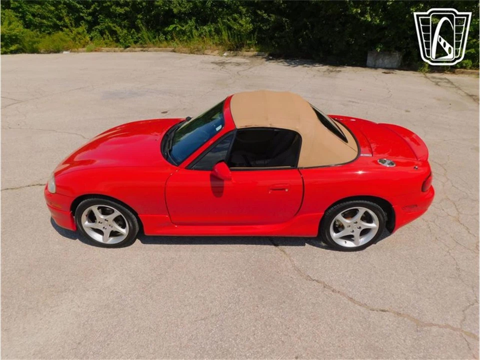 2002 Mazda NB MX-5 Miata - Image 11 of 31
