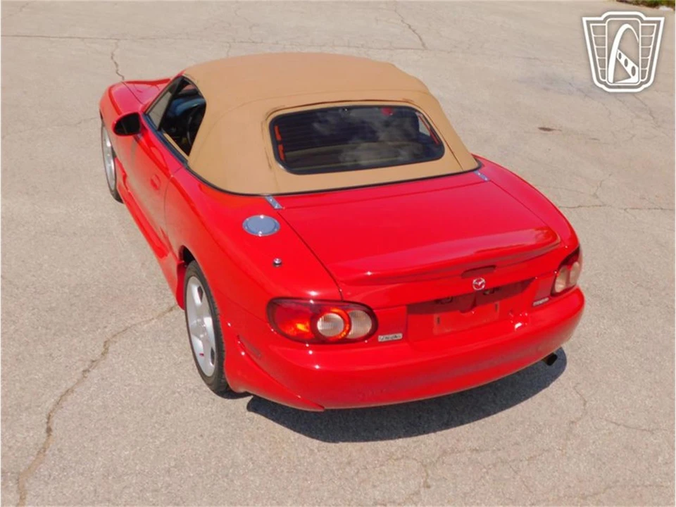 2002 Mazda NB MX-5 Miata - Image 17 of 31