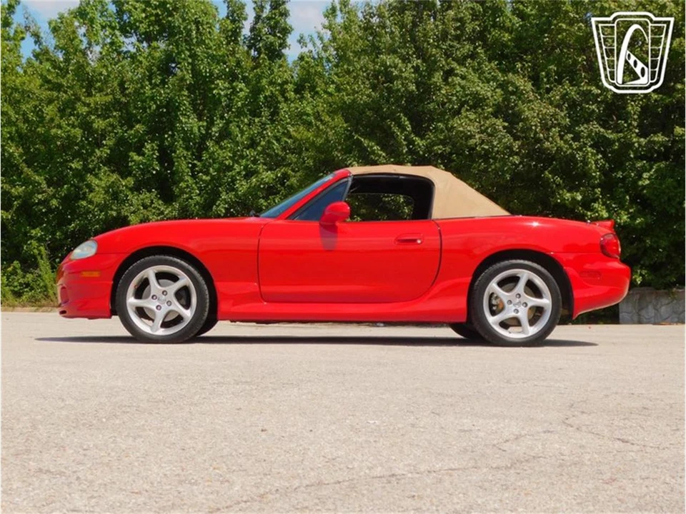2002 Mazda NB MX-5 Miata - Image 13 of 31
