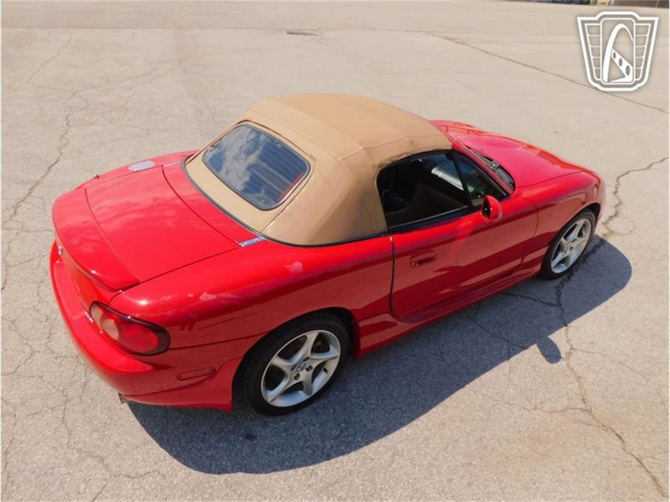 2002 Mazda NB MX-5 Miata - Image 28 of 31