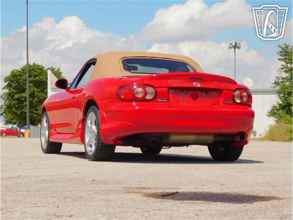 2002 Mazda NB MX-5 Miata - Image 19 of 31